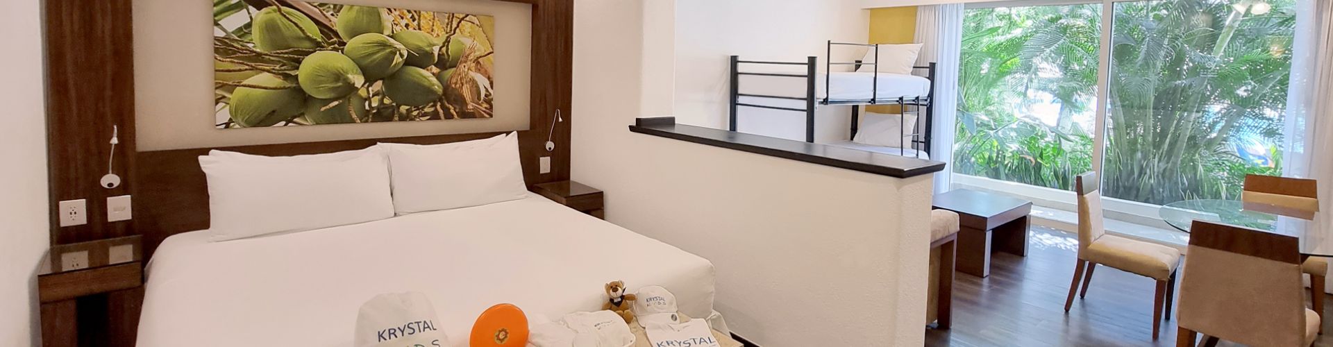 Krystal Grand® Nuevo Vallarta Krystal Grand® Nuevo Vallarta